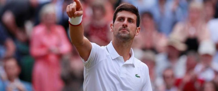 O Sérvio Djokovic vence Federer em Wimbledon e conquista seu quinto título